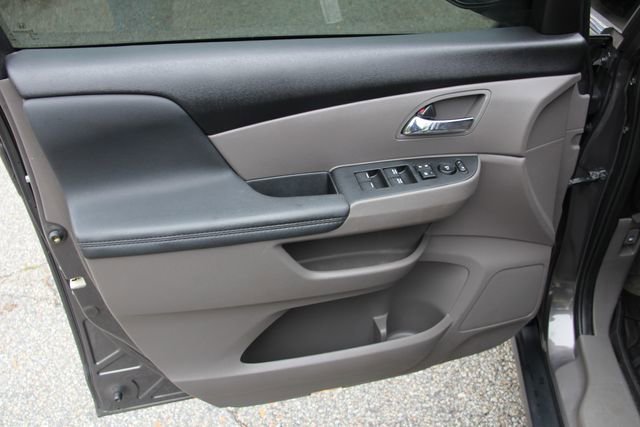 Used 2015 Honda Odyssey EX image 13
