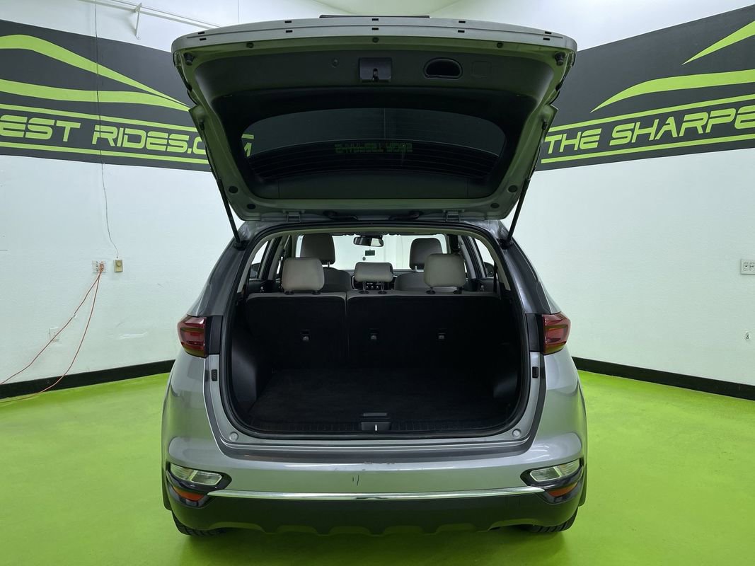 Used 2022 Kia Sportage LX image 9