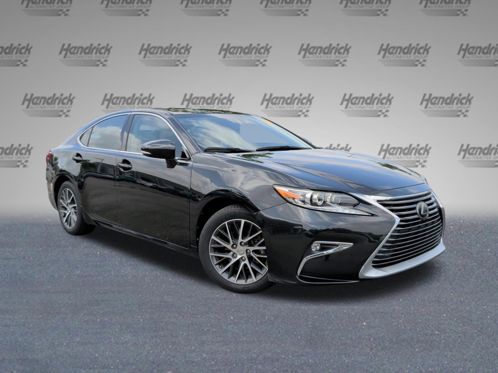 Used 2016 Lexus ES 350 w/ Luxury Package w/Wood Trim FWD image 2