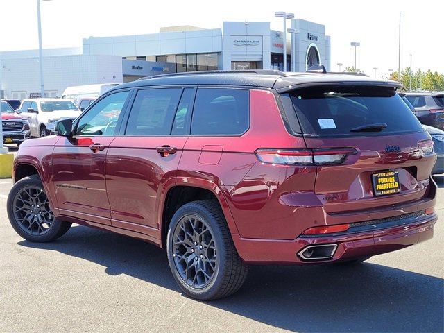 New 2025 Jeep Grand Cherokee L Summit w/ Obsidian Package image 6