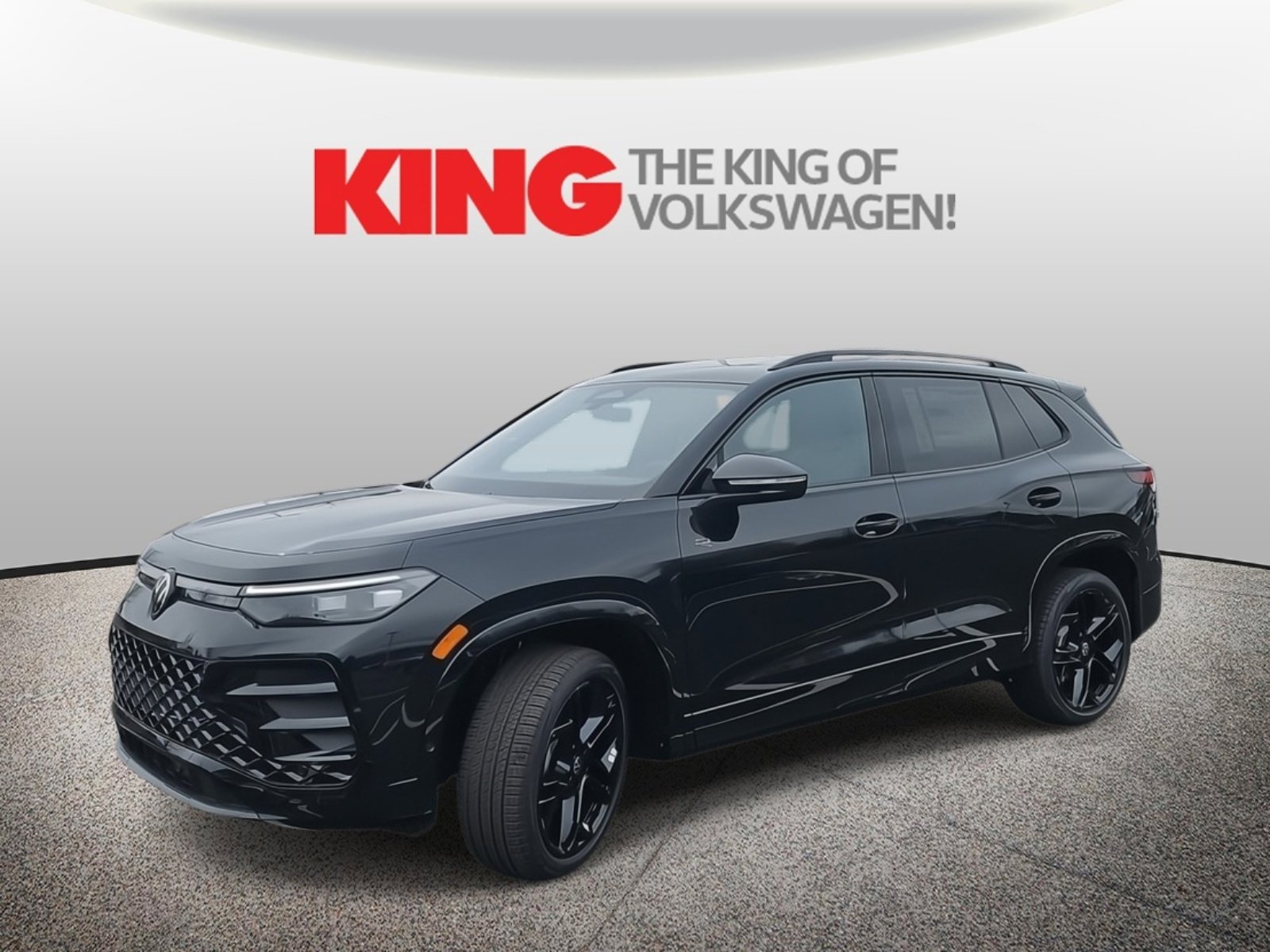 New 2026 Volkswagen Tiguan SE R-Line image 8