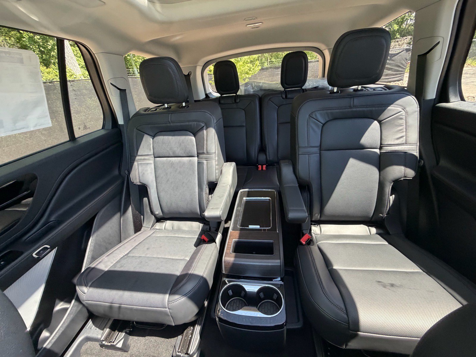 New 2026 Lincoln Aviator Reserve AWD/4WD image 39