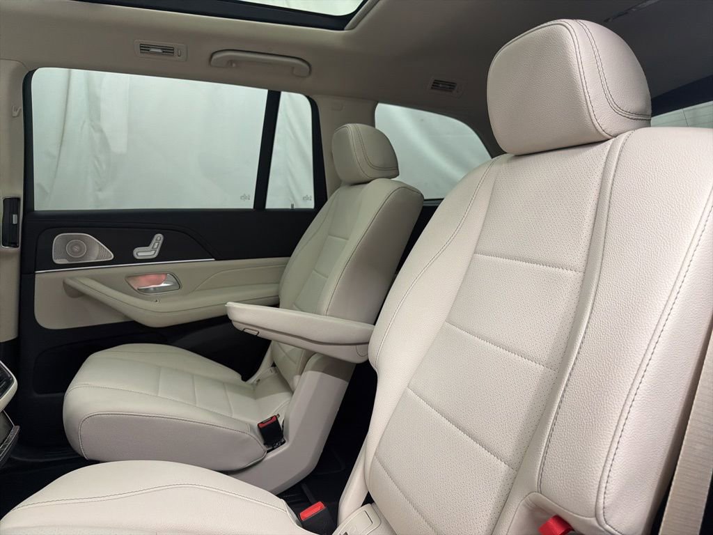 New 2026 Mercedes-Benz GLS 450 image 19