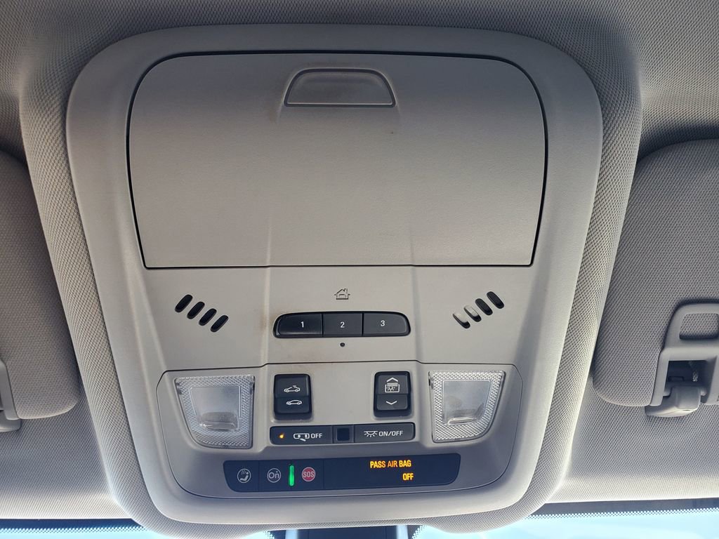 Used 2019 GMC Terrain SLT w/ Preferred Package image 37