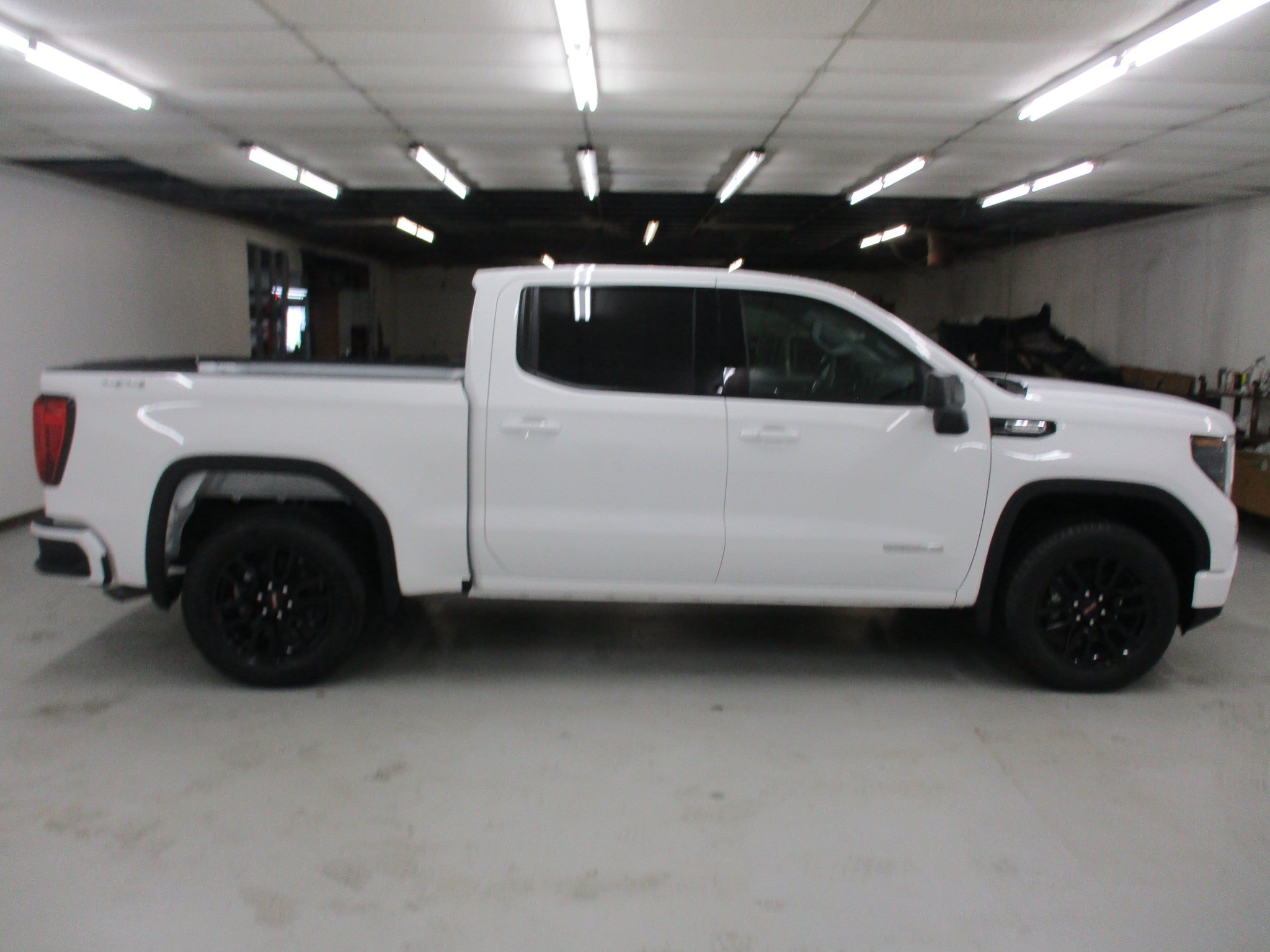 New 2026 GMC Sierra 1500 Elevation AWD/4WD image 10