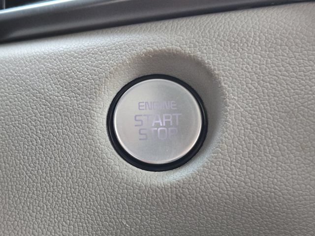 Certified 2025 Kia Sorento EX w/ Panoramic Sunroof Package FWD image 21