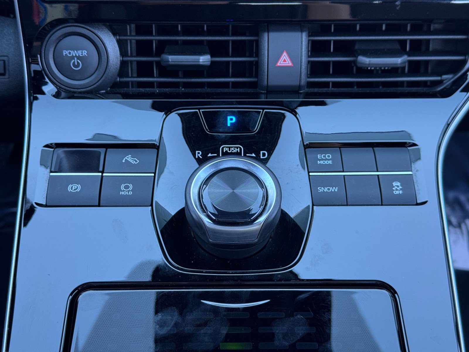 Used 2024 Toyota bZ4X XLE image 28