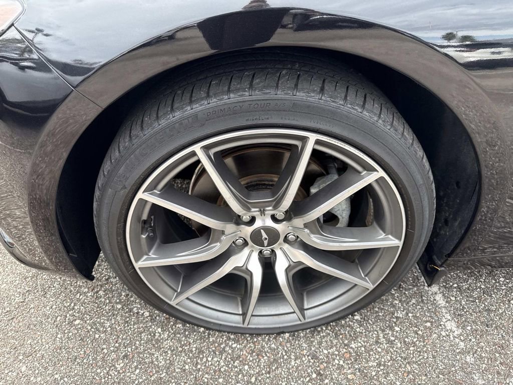 Used 2022 Genesis G70 2.0T w/ Prestige Package image 11