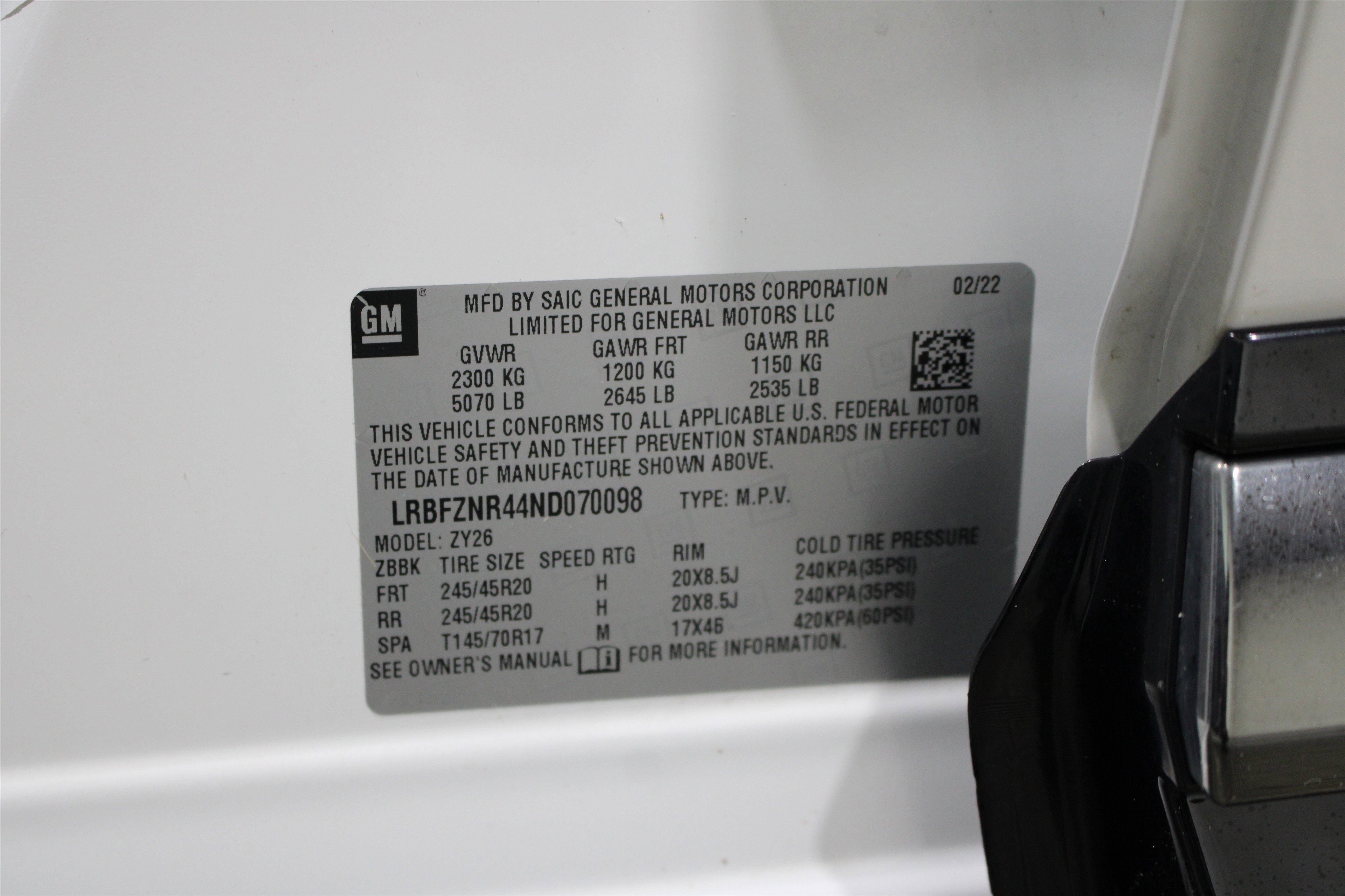 Used 2022 Buick Envision Essence w/ Technology Package II image 37