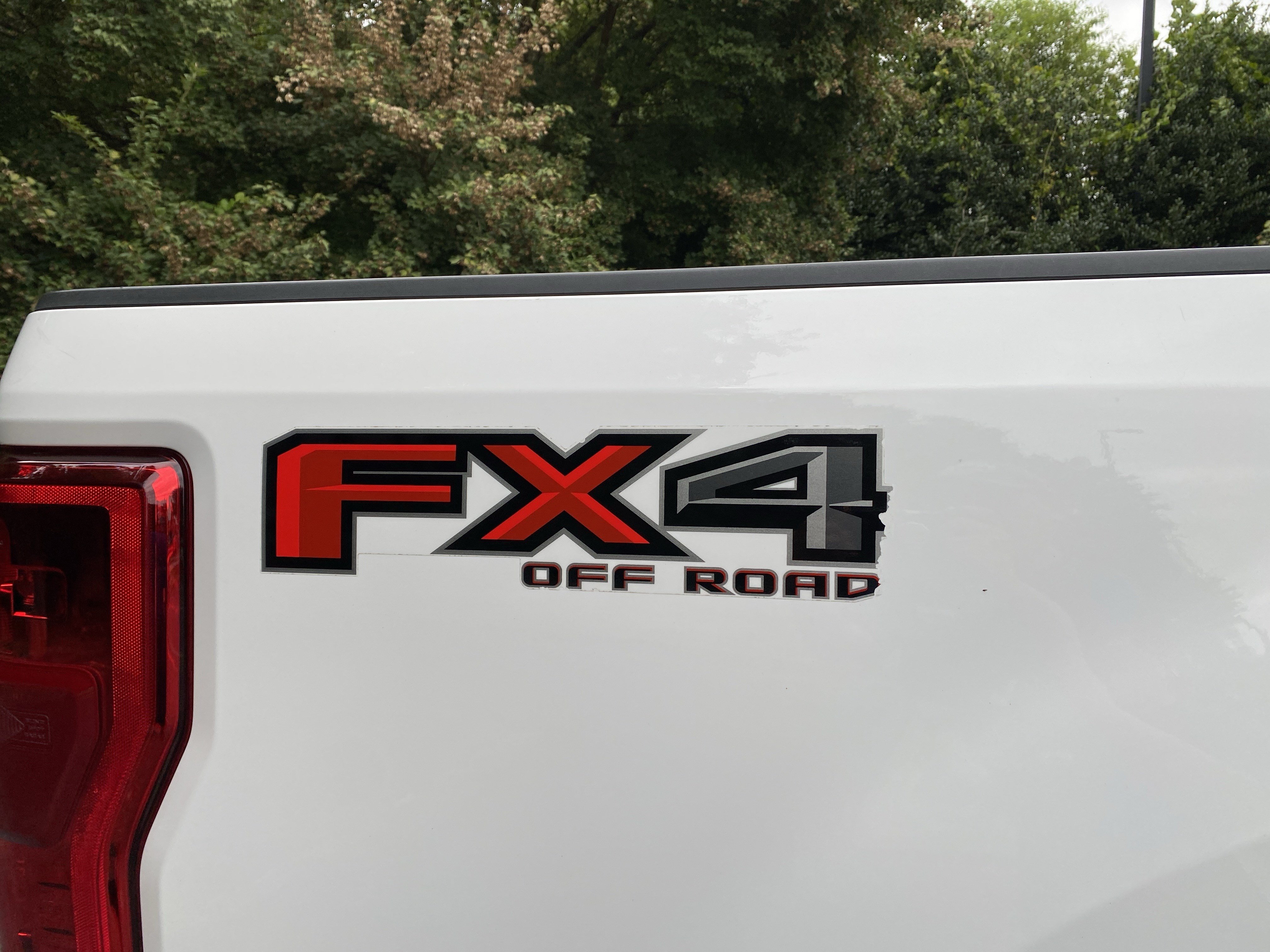 Used 2018 Ford F250 Lariat w/ Lariat Ultimate Package AWD/4WD image 38