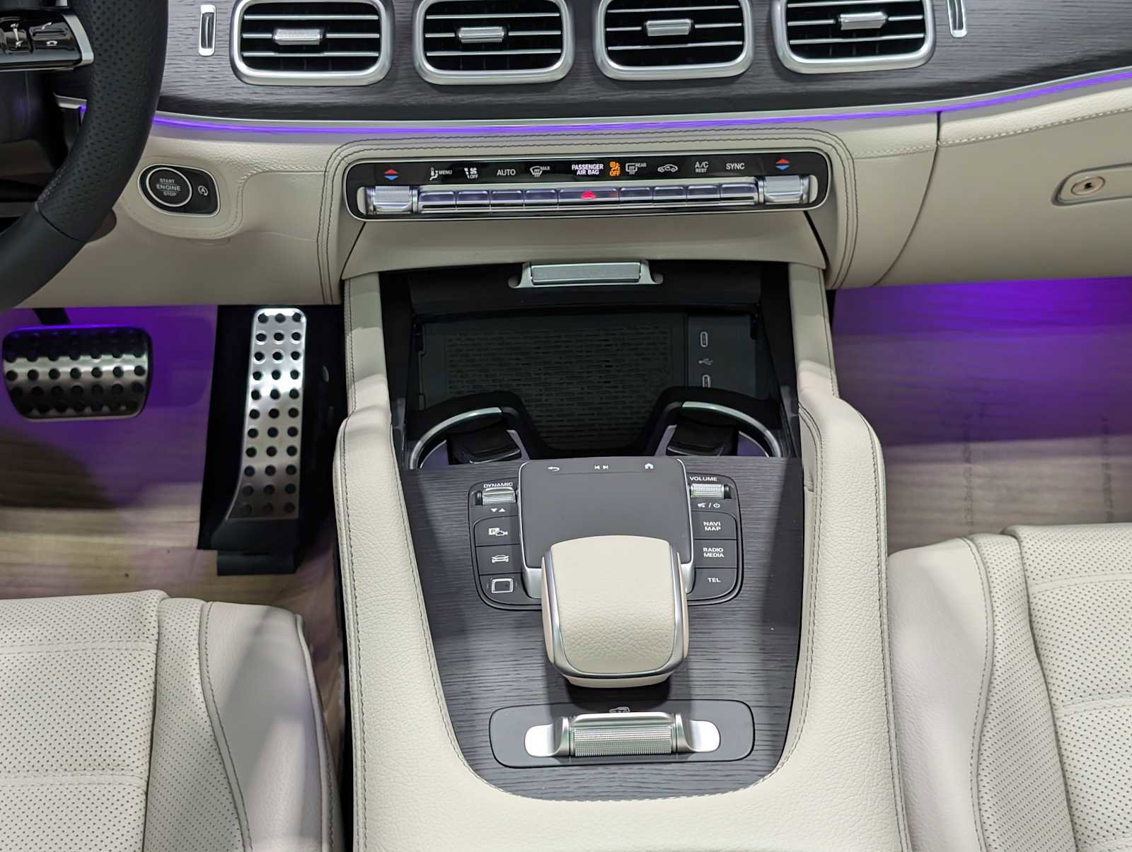 New 2026 Mercedes-Benz GLS 450 4MATIC image 18