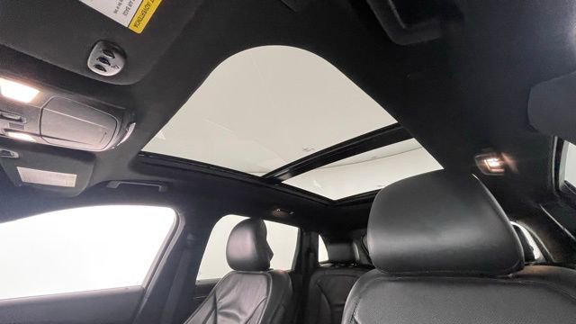 Used 2019 Lincoln Nautilus Reserve w/ Driver Assistance Package image 44