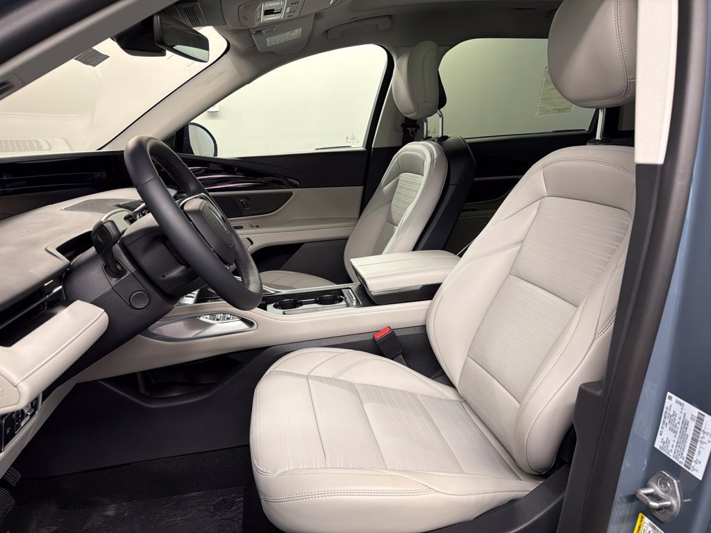 New 2026 Lincoln Nautilus Reserve w/ Jet Appearance Package AWD/4WD image 33