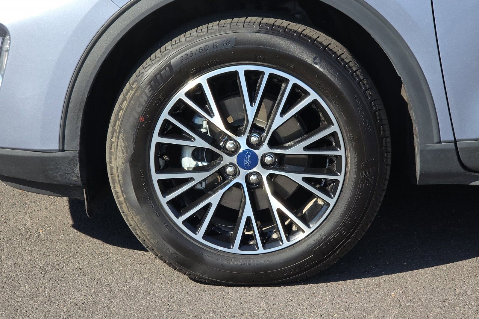 Used 2022 Ford Escape Titanium w/ Class II Trailer Tow Package image 27