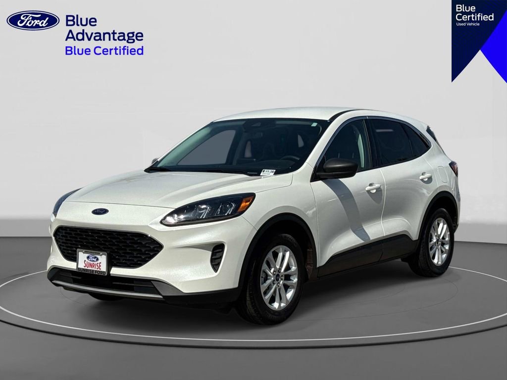 Certified 2022 Ford Escape SE image 1