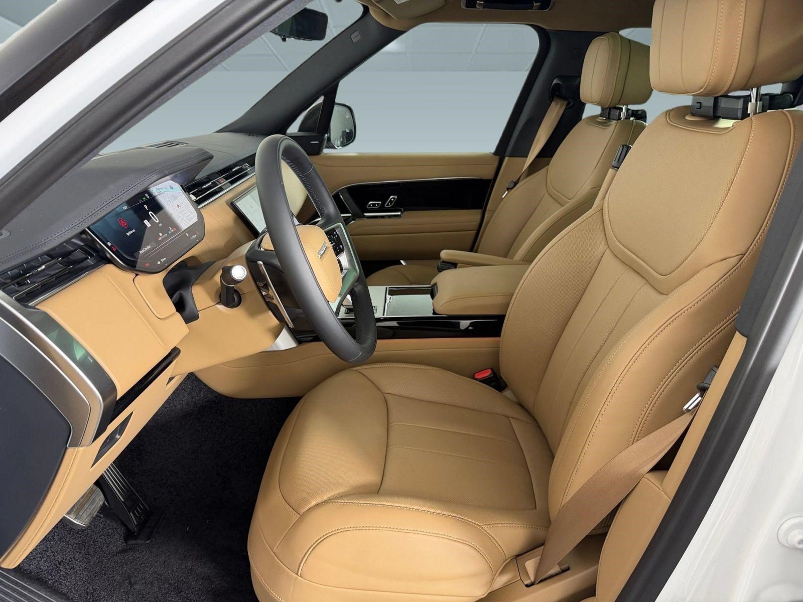 New 2026 Land Rover Range Rover SE AWD/4WD image 5