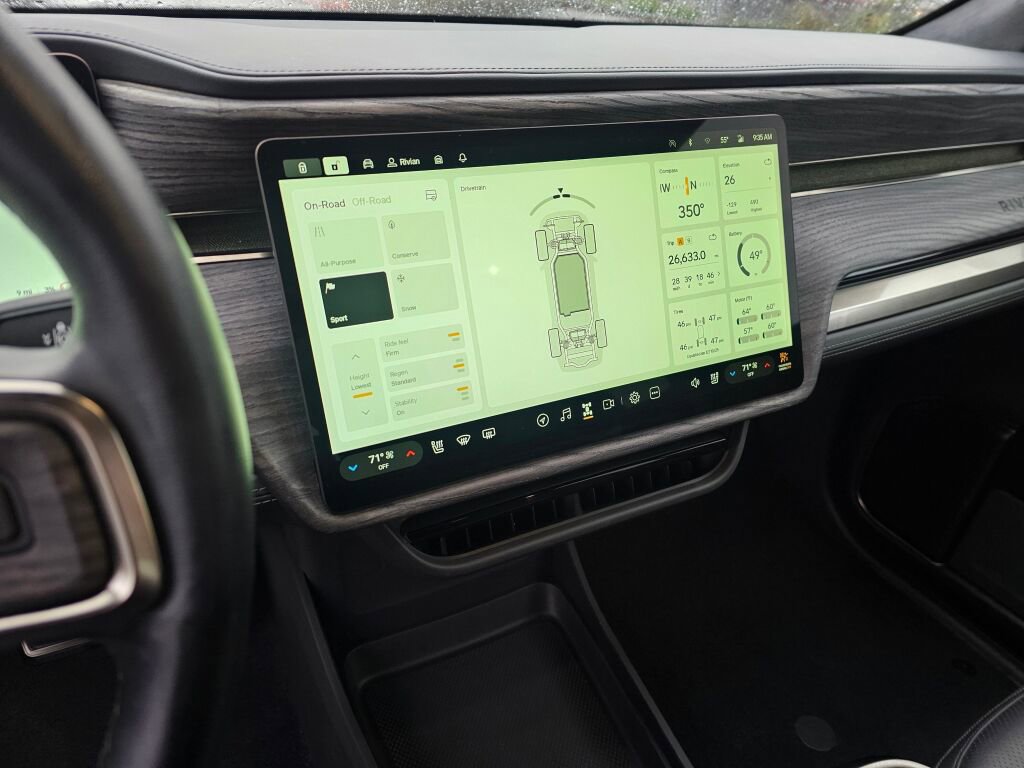 Used 2022 Rivian R1T Launch Edition image 29