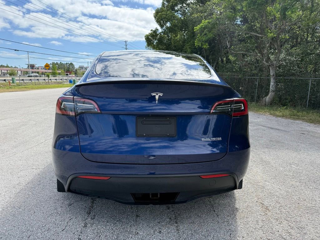 Used 2022 Tesla Model Y Performance image 13