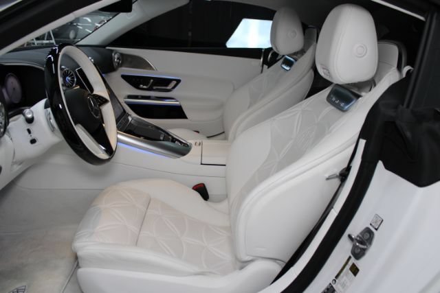 Used 2026 Mercedes-Benz Maybach SL 680 image 38