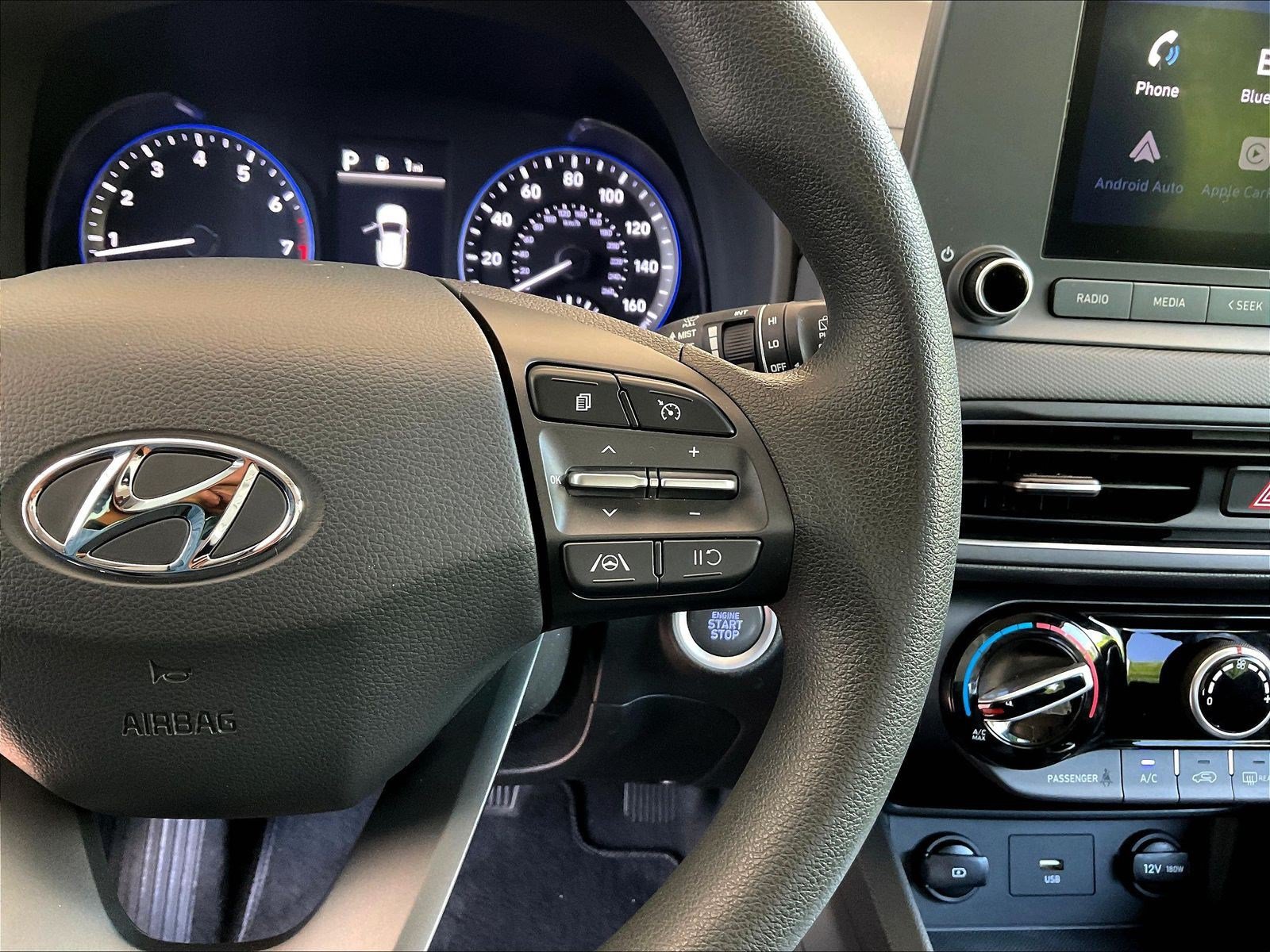 Used 2022 Hyundai Kona SEL w/ Cargo Package AWD/4WD image 11