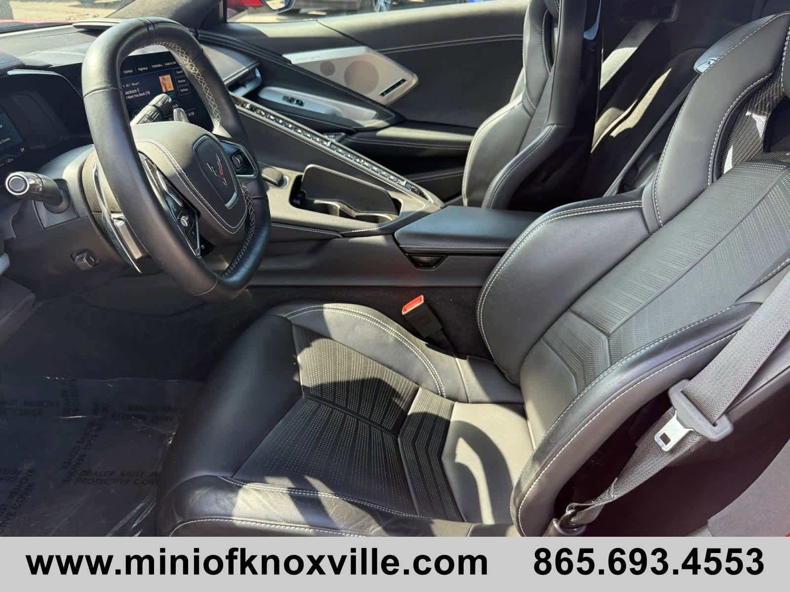 Used 2023 Chevrolet Corvette Stingray Premium Conv w/ Z51 Performance Package RWD image 11