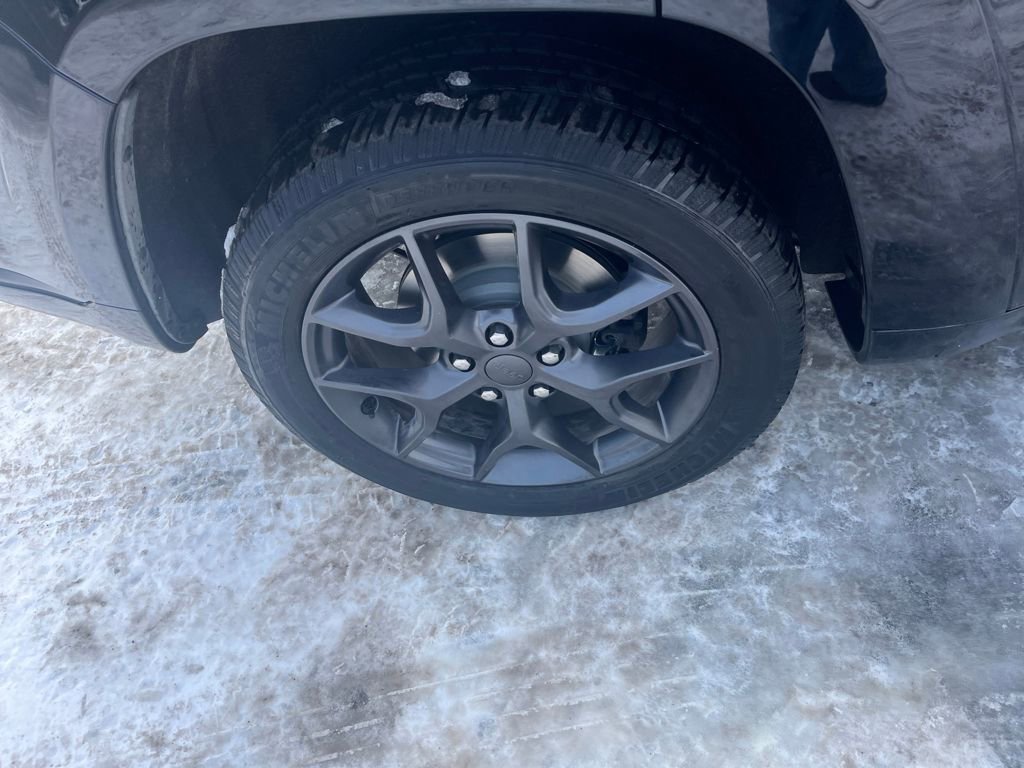 Used 2019 Jeep Grand Cherokee Limited X image 33