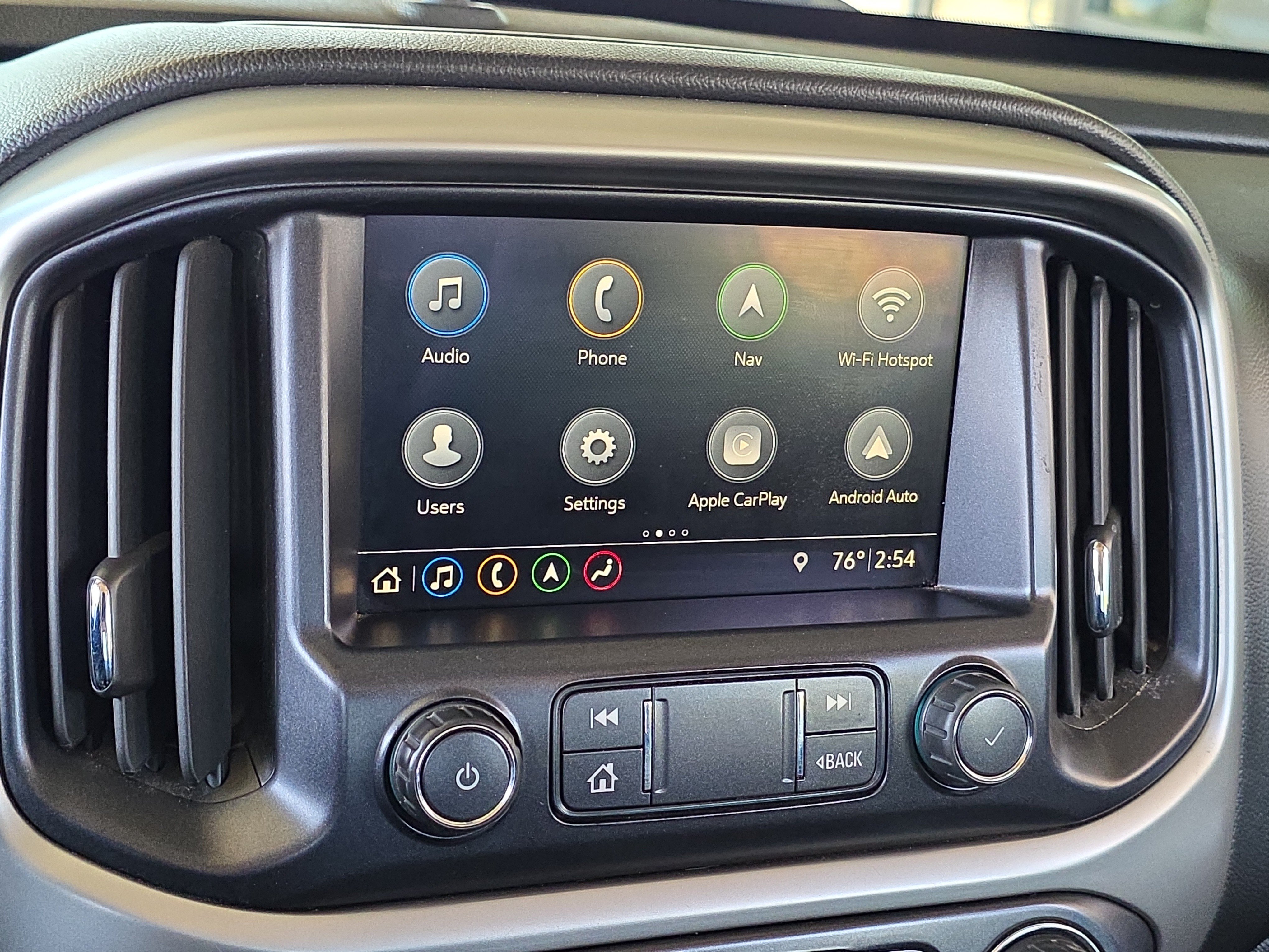 Used 2021 Chevrolet Colorado ZR2 w/ ZR2 Dusk Special Edition AWD/4WD image 17