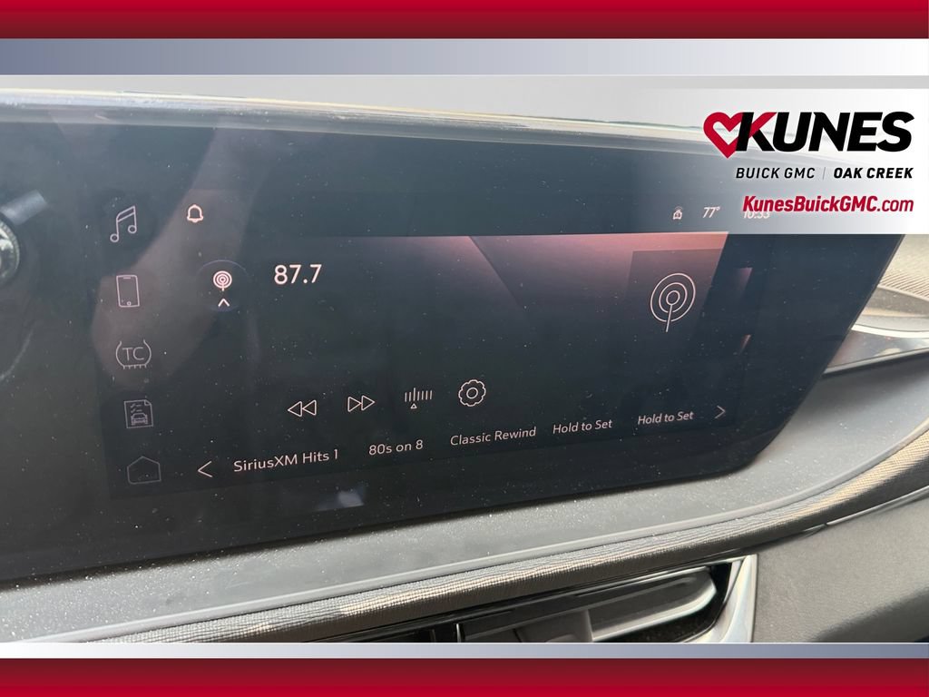 Used 2024 Buick Envista Sport Touring w/ Convenience I Package FWD image 27