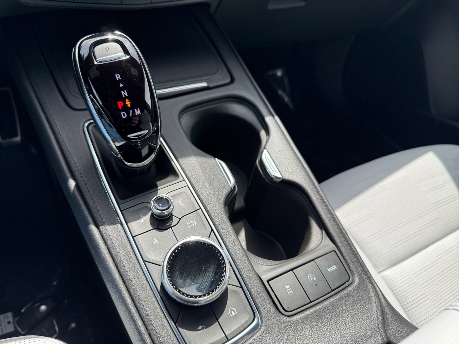 Used 2024 Cadillac XT4 Sport AWD/4WD image 26