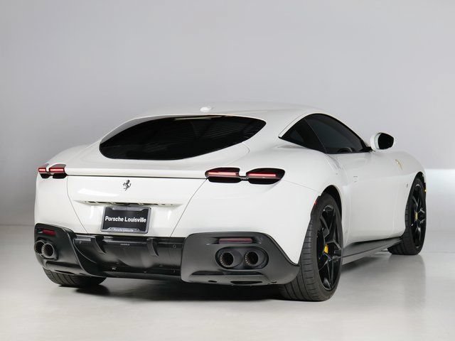 Used 2022 Ferrari Roma RWD image 9