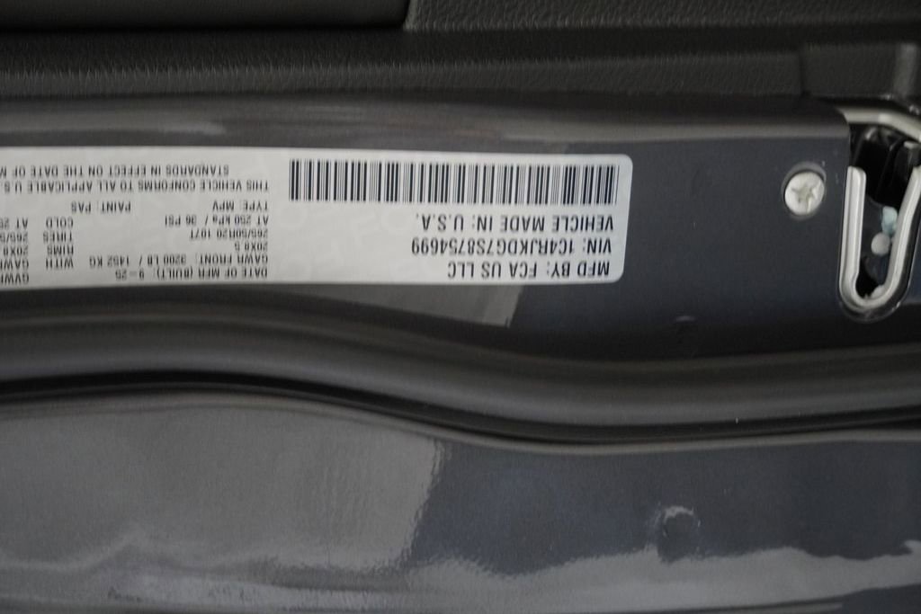 New 2025 Jeep Grand Cherokee L Overland w/ Trailer Tow Package image 41