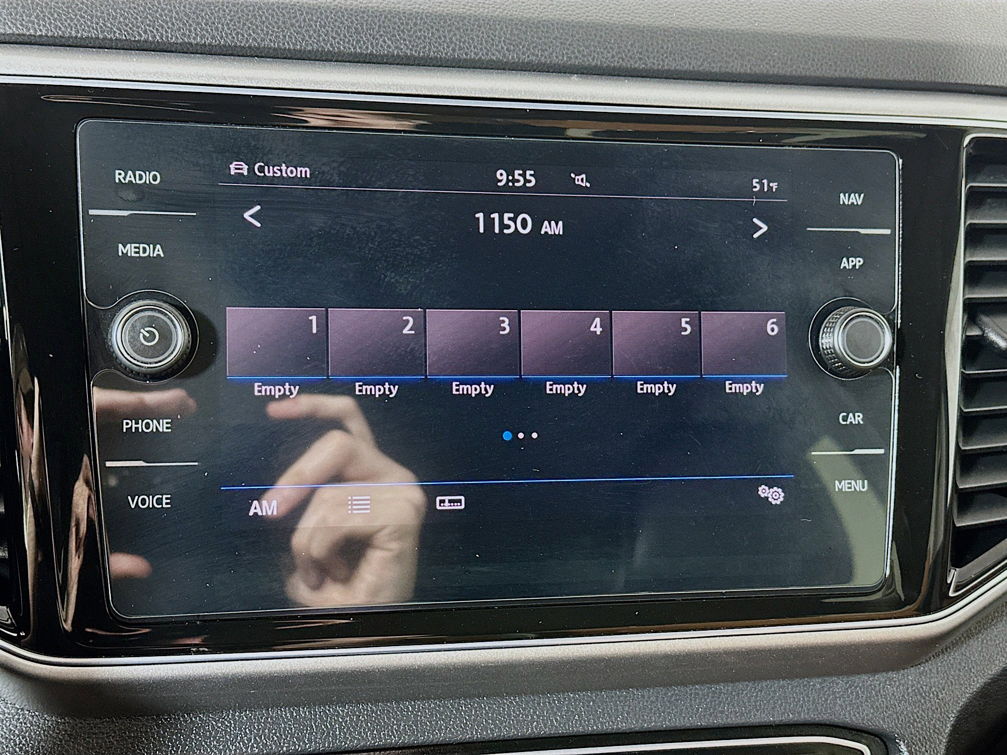 Used 2019 Volkswagen Atlas SE image 15