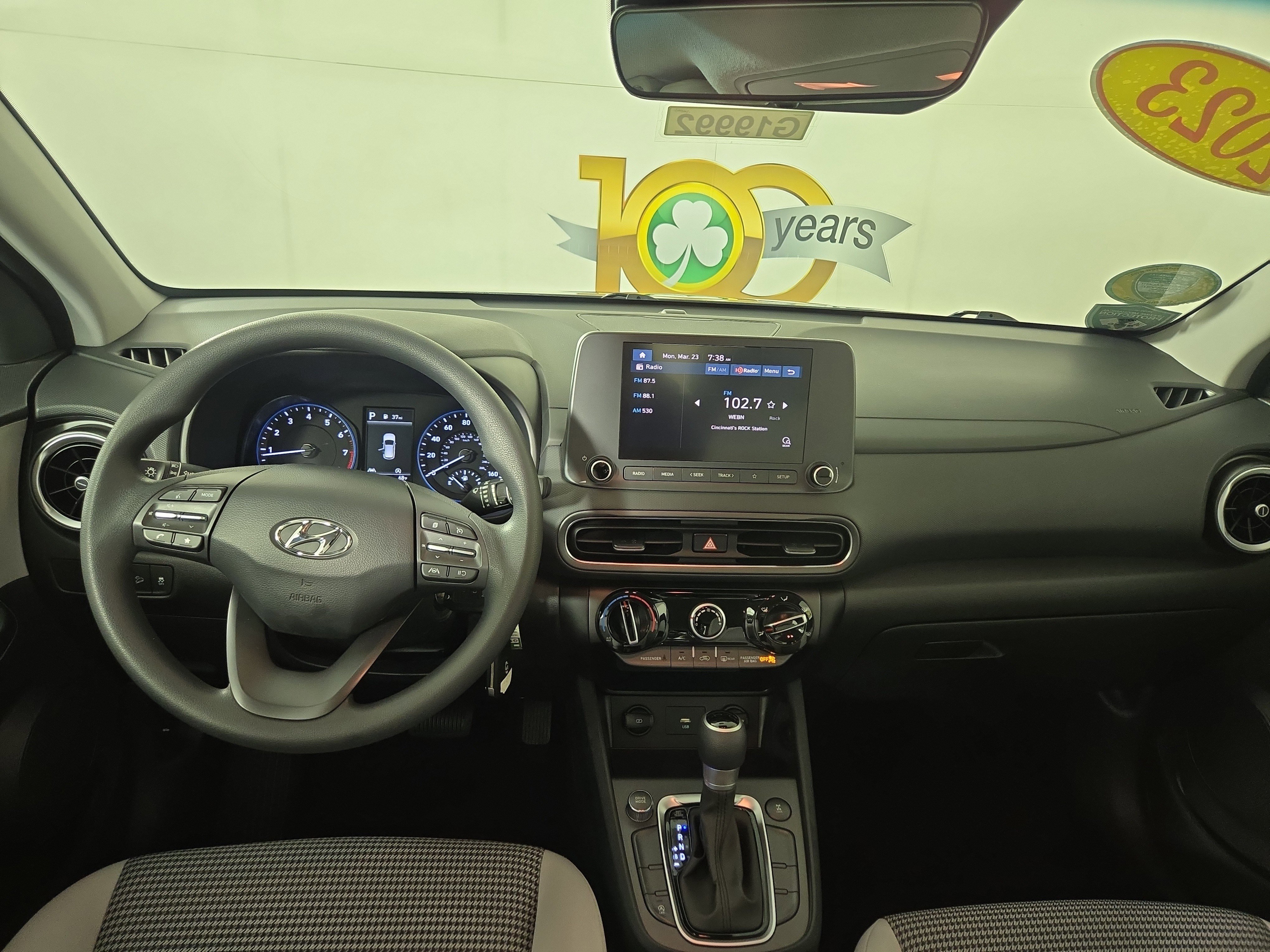 Used 2023 Hyundai Kona SE w/ Cargo Package image 13