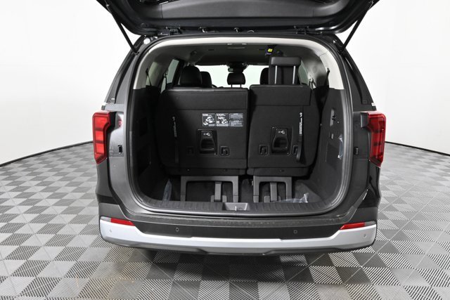 New 2026 Kia Carnival LXS image 7