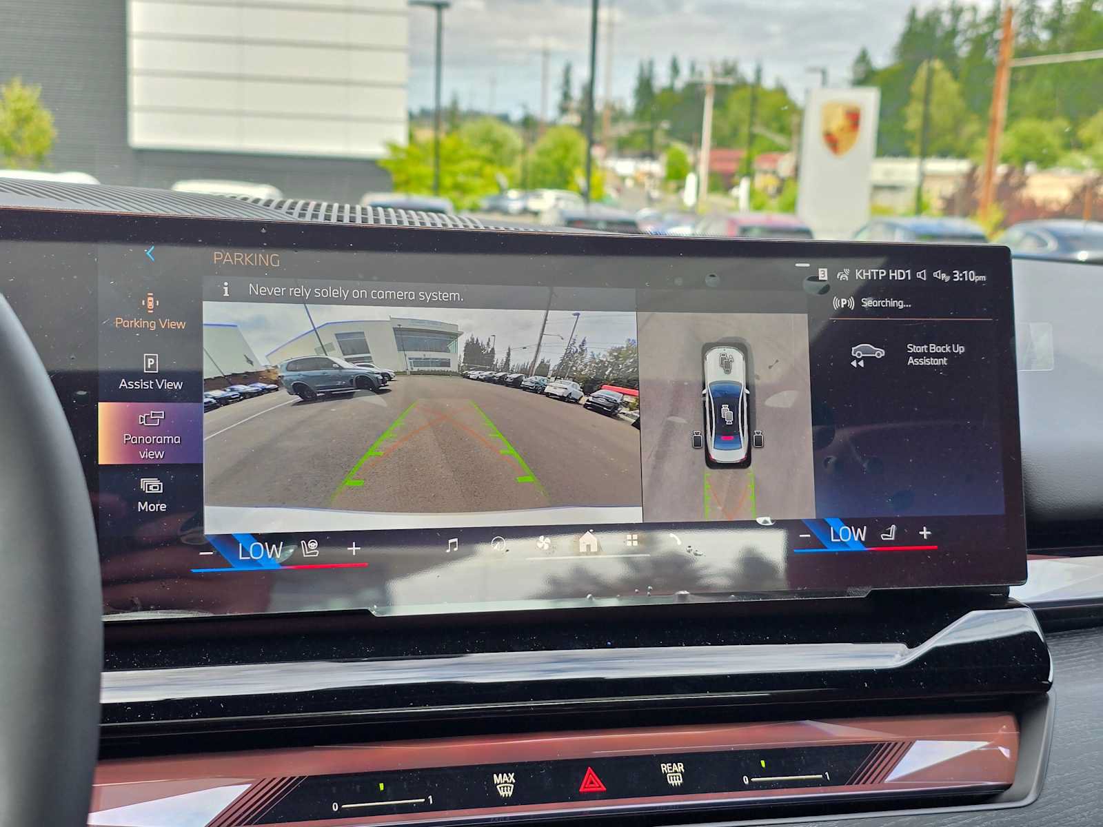 Used 2026 BMW i5 eDrive40 w/ Executive Package RWD image 25