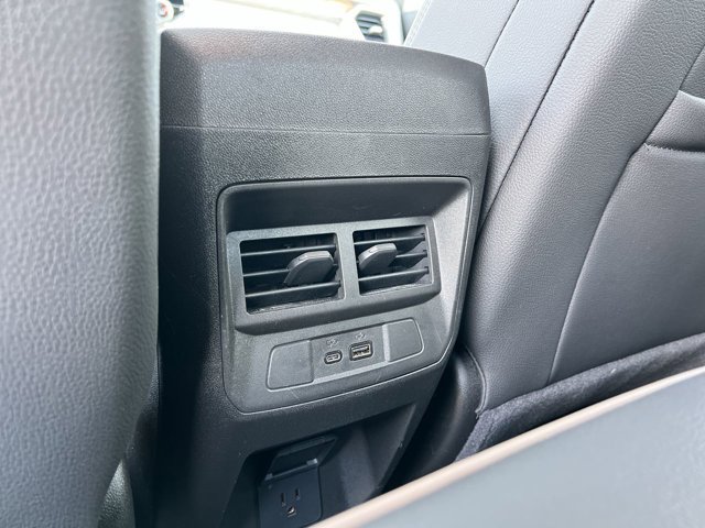 Used 2026 GMC Canyon Denali AWD/4WD image 22
