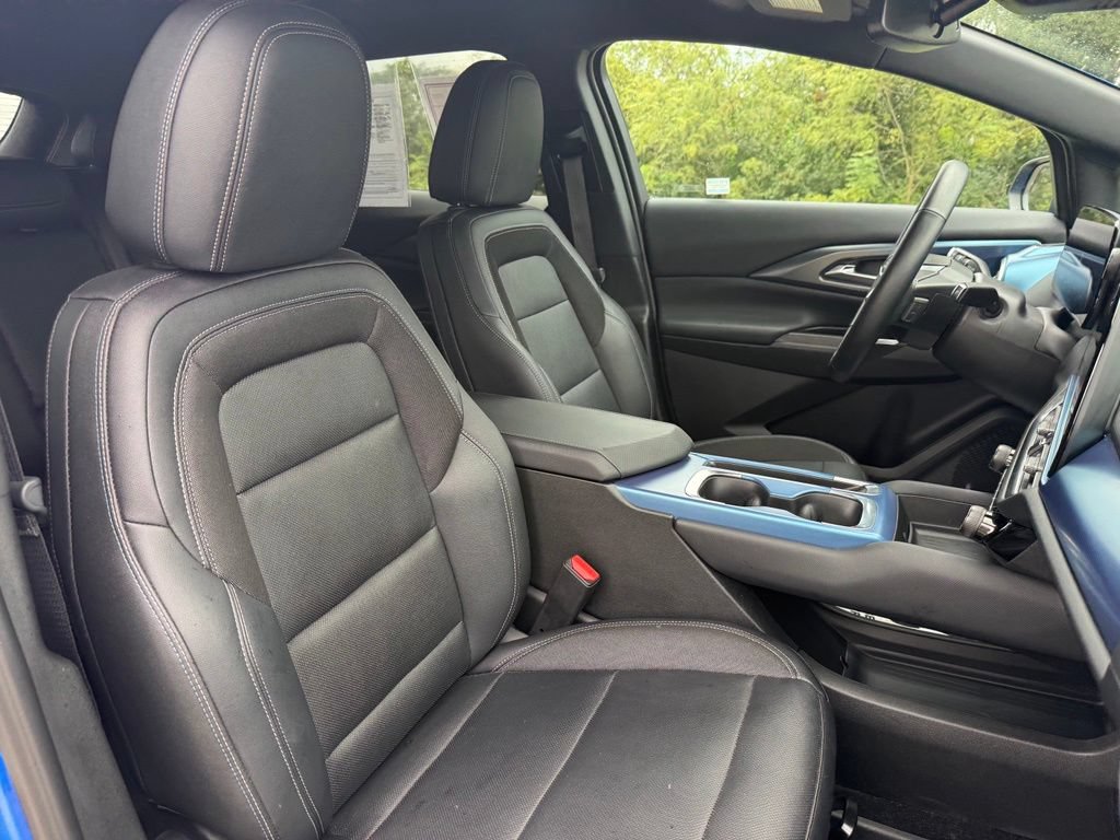 Used 2024 Chevrolet Equinox EV LT FWD image 21