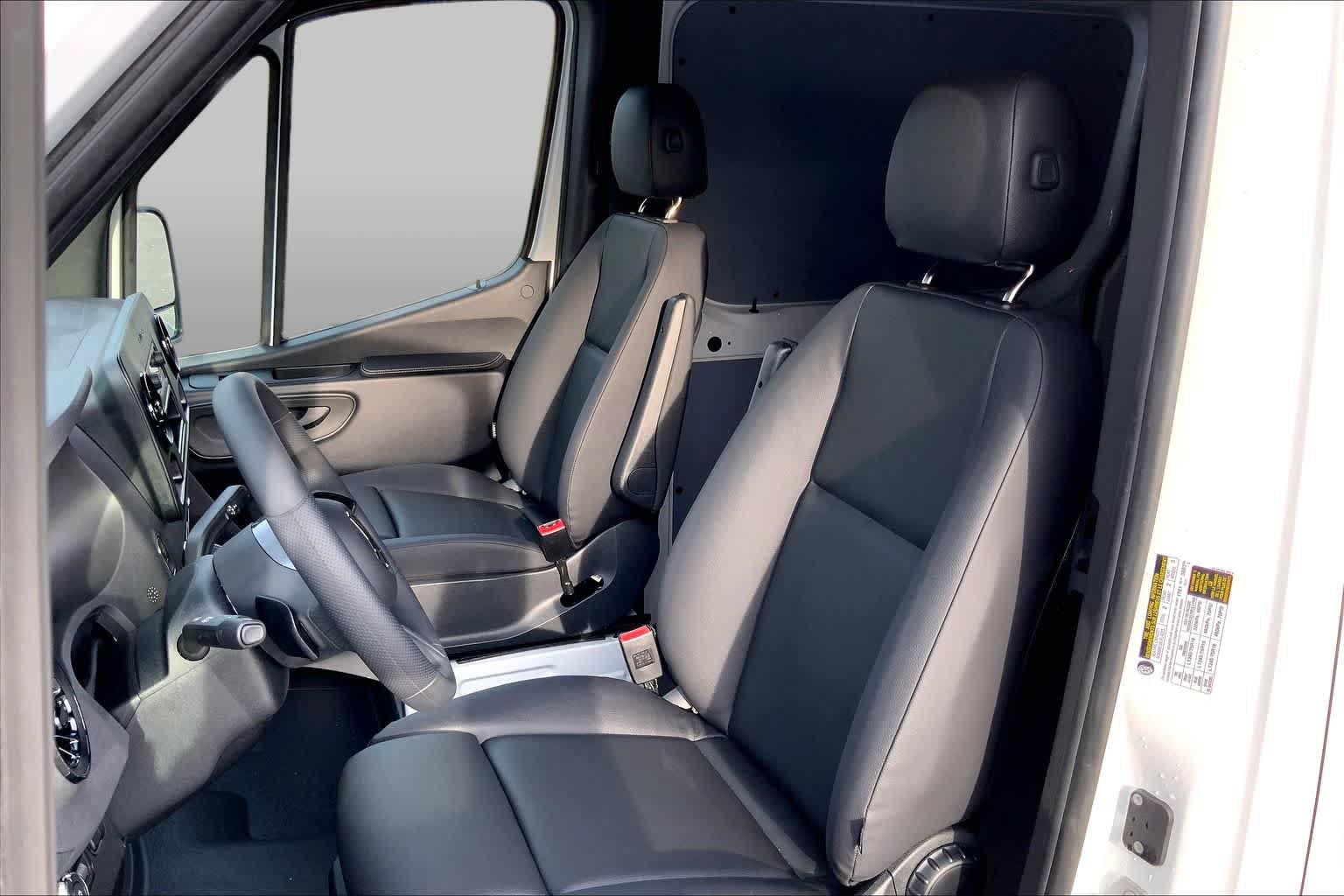 New 2026 Mercedes-Benz Sprinter 2500 image 12