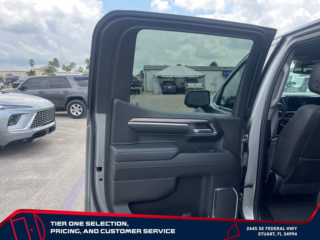 Used 2024 Chevrolet Silverado 1500 LTZ w/ LTZ Premium Package AWD/4WD image 30