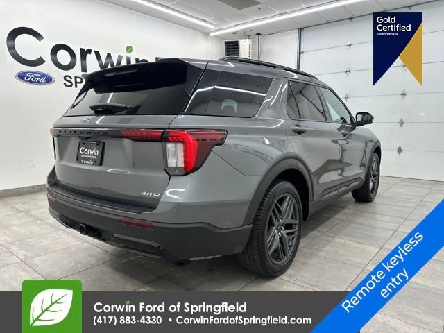 Certified 2025 Ford Explorer ST-Line w/ ST-Line Street Pack image 5
