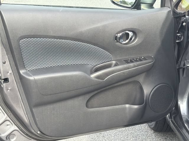 Used 2019 Nissan Versa Note SV FWD image 12