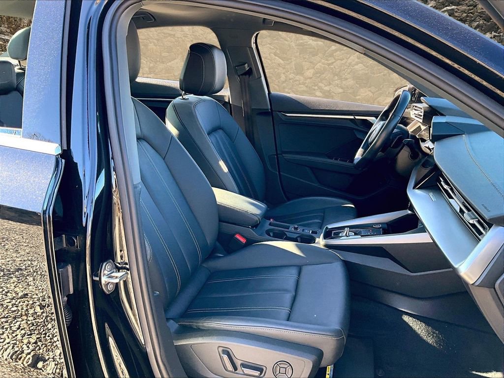 Used 2023 Audi A3 2.0T Premium image 7