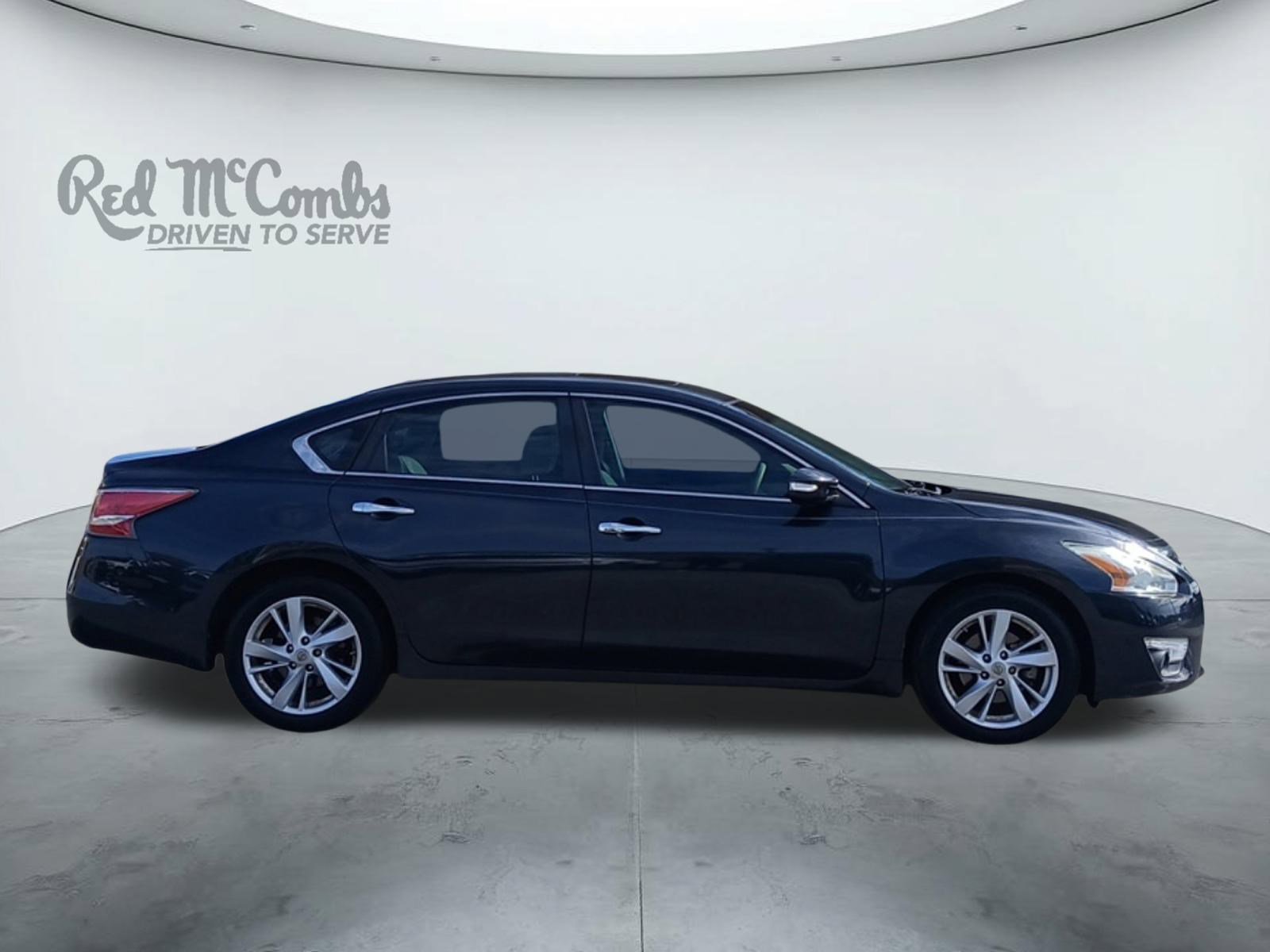Used 2015 Nissan Altima 2.5 SV w/ Convenience Package image 6