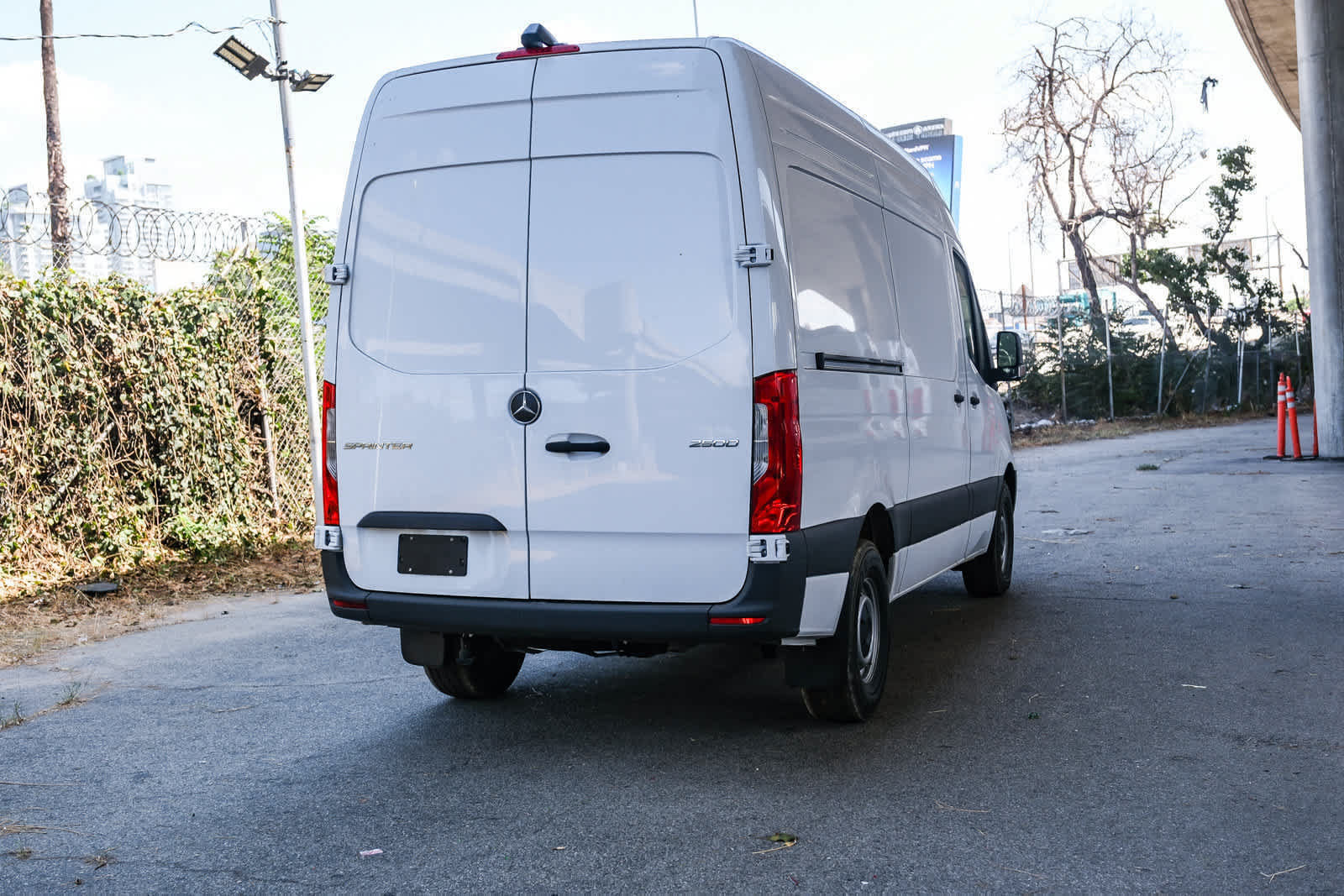 New 2025 Mercedes-Benz Sprinter 2500 image 6