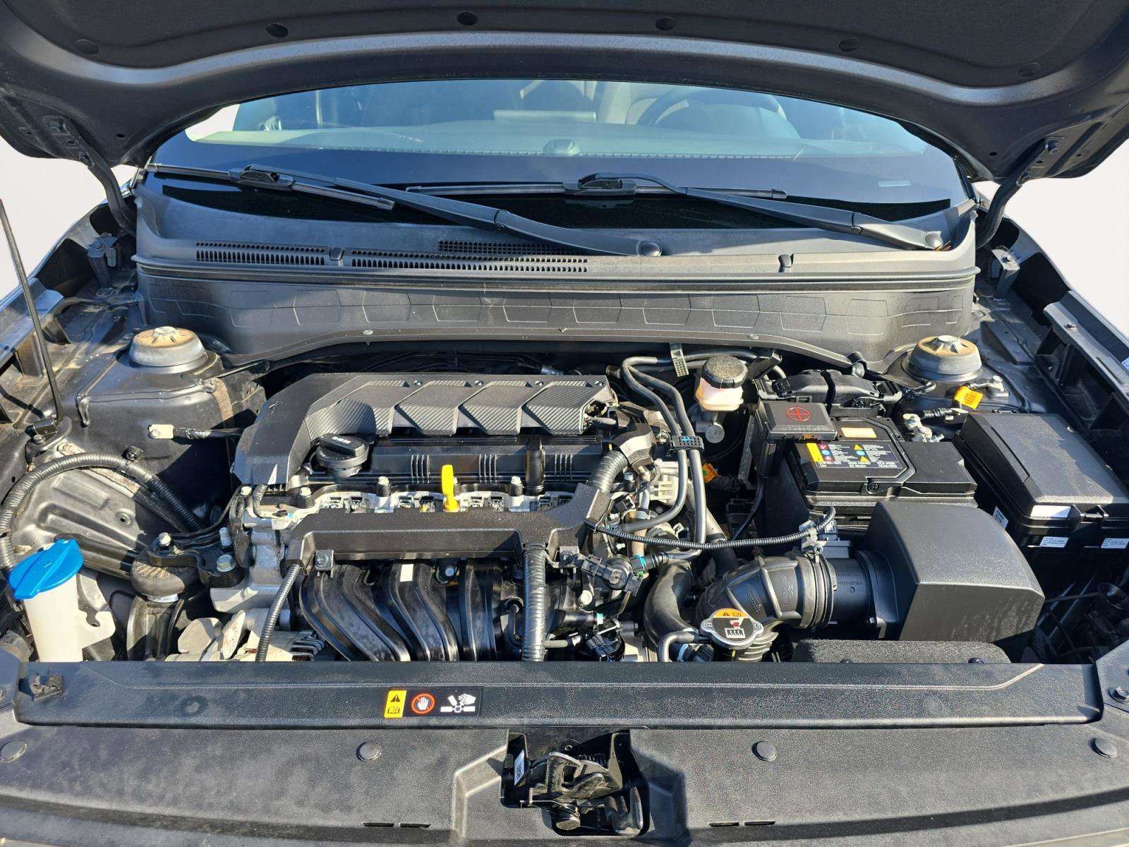 Used 2020 Hyundai Venue SEL image 23