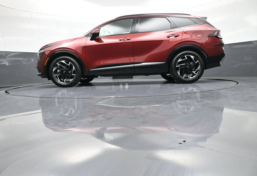 Certified 2025 Kia Sportage SX FWD image 34