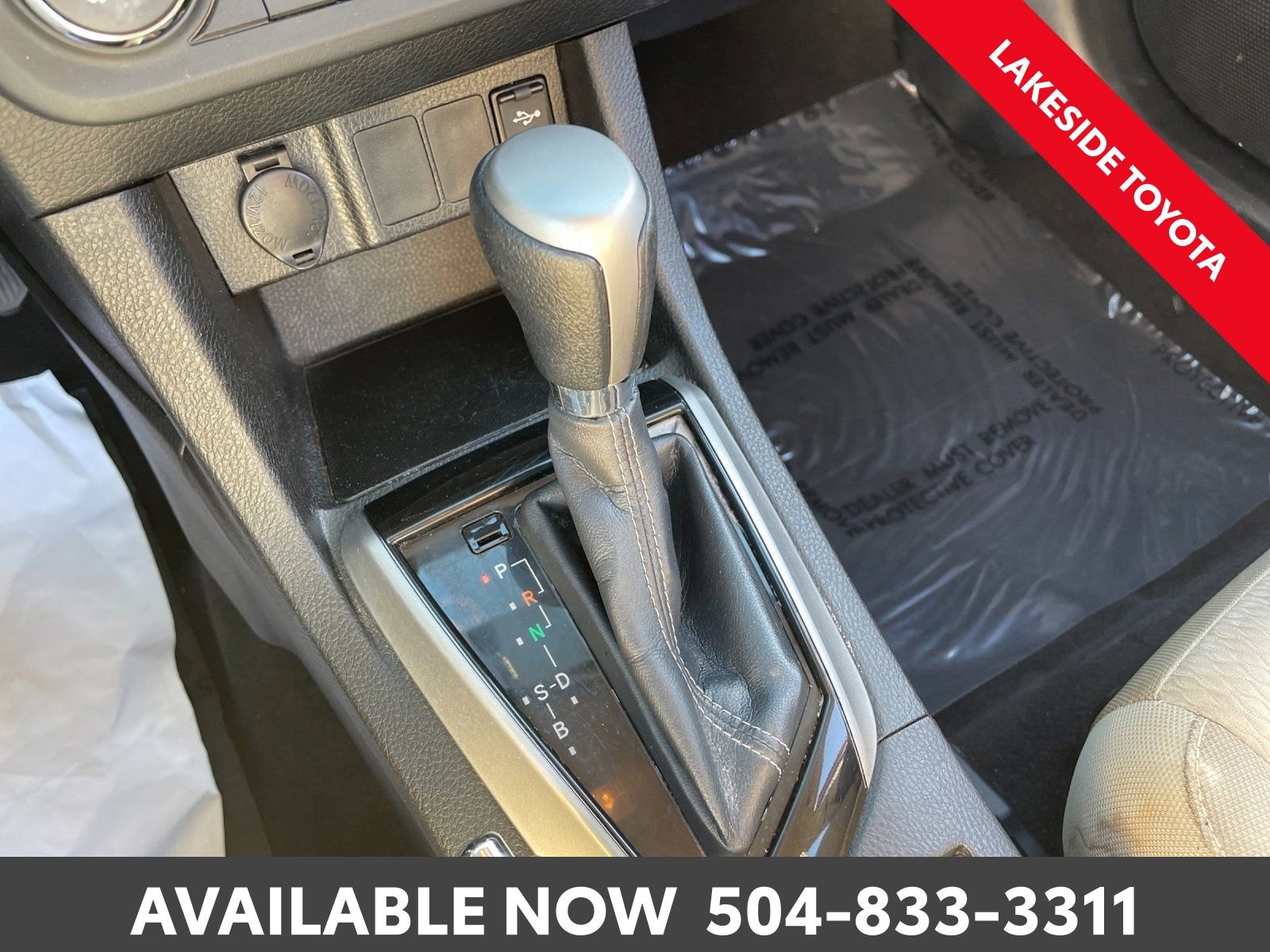 Used 2016 Toyota Corolla LE image 29