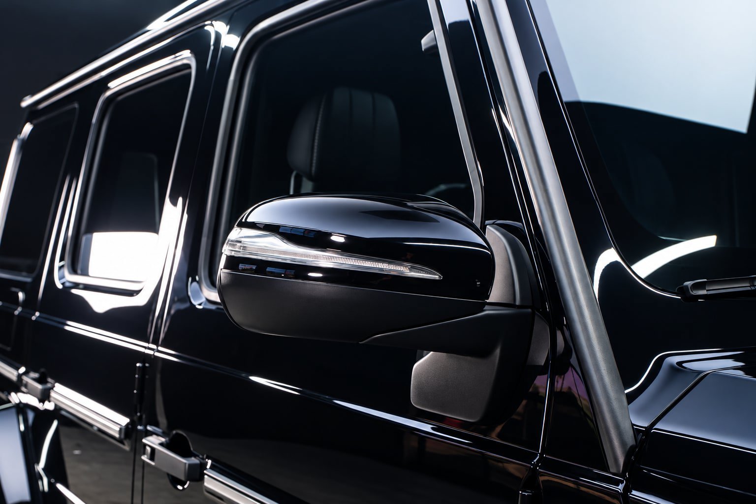 Used 2023 Mercedes-Benz G 550 image 18