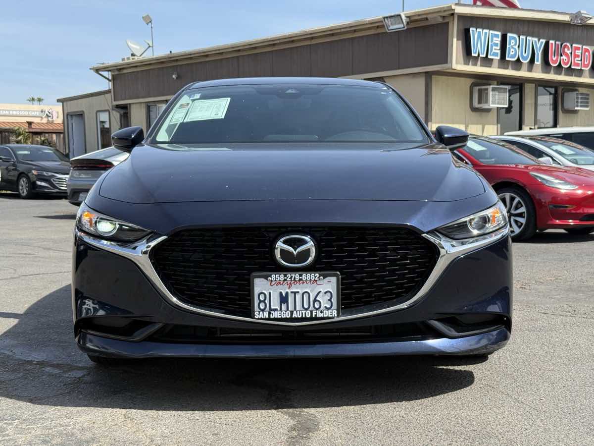 Used 2019 MAZDA MAZDA3 Back Up Cam, Easy Financing, C image 5