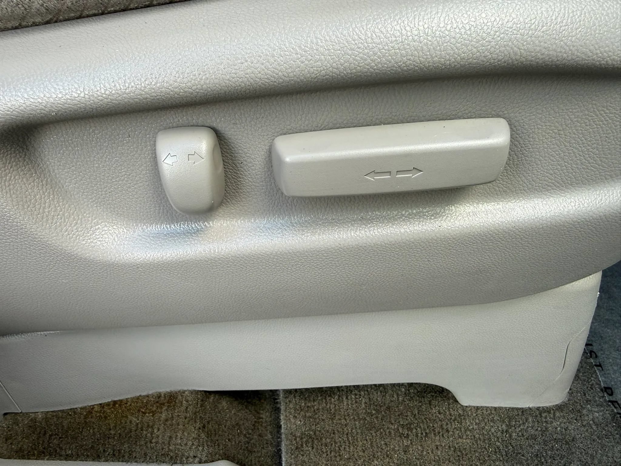 Used 2015 Honda Odyssey LX image 20